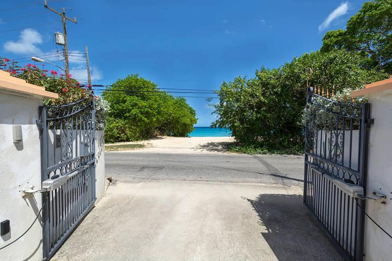 Welcome To The Unpretentious And Breezy Graceville, Steps Away From The Beach Saint James Eksteriør billede